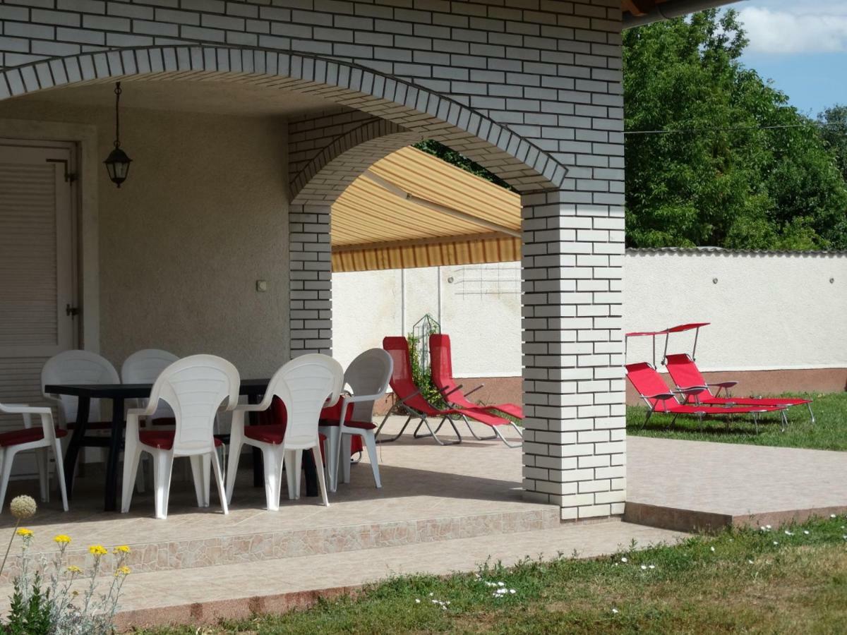 Apartamento House Magnolia Velence Exterior foto
